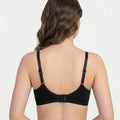 BLACK swatch