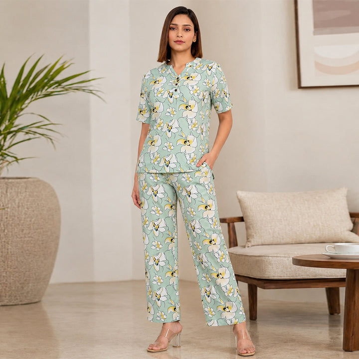 COMFORT LADY CO ORD SET WOMEN | PRINTED LOUNGE WEAR TWO PIECE OUTFIT | AIRPORT LOOK & TRAVEL WEAR